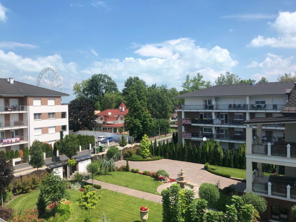 Dorina Wellness Apartamento Siófok Exterior foto